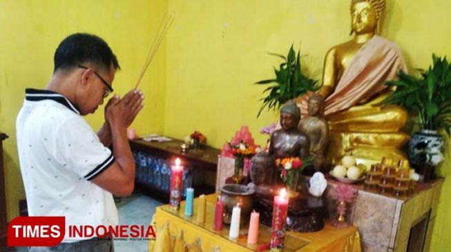 Panduan Tri Suci Waisak, Kemenag RI: Tetap Terapkan Prokes