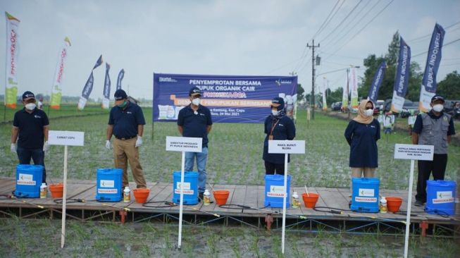 Petani Kini Lebih Mudah Aplikasikan Pupuk Organik