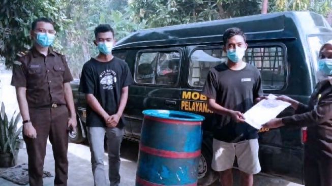 Terobosan Kejari Pacitan, Antarkan Barang Bukti ke Rumah Pemilik Gratis