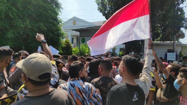 Didatangi Sejumlah Ormas saat Aksi di PN Jaktim, Massa Papua Diminta Bubar