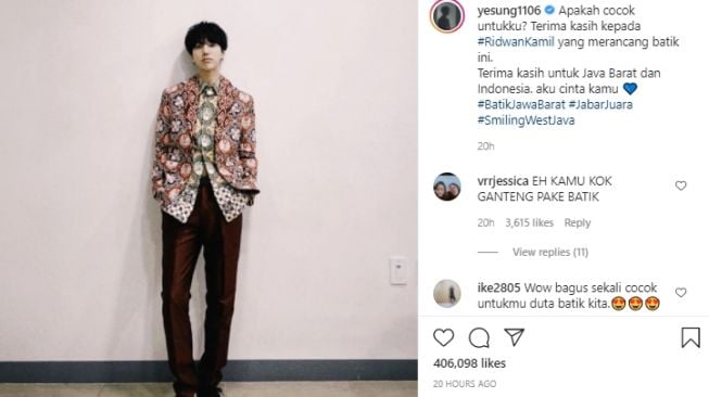 Yesung pakai batik karya Ridwan Kamil. [Instagram/yesung1106]