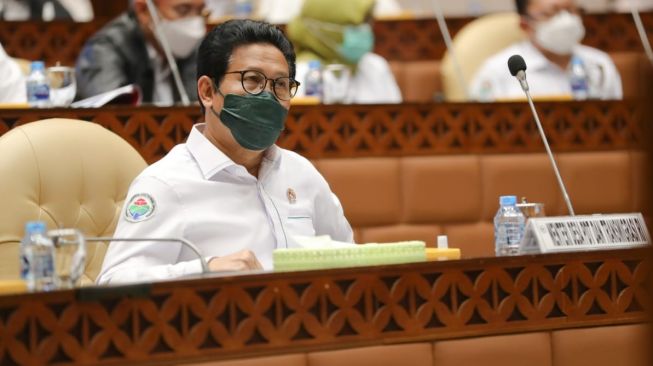 Raker dengan DPR, Mendes PDTT Bahas Revisi Undang-Undang Jalan