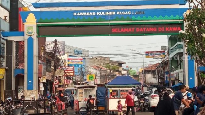 Kawasan Kuliner Pasar Lama Kota Tangerang [SuaraBanten.id/Muhammad Jehan Nurhakim]