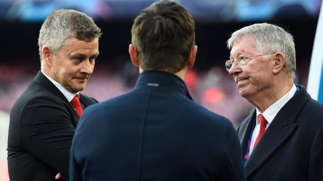 Solskjaer Semringah Sir Alex Ferguson Dampingi Skuad MU di Final Liga Europa