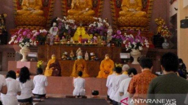 Waisak Saat Pandemi, Vihara Dharmakirti Palembang Tiadakan Undapatta Dipusambla