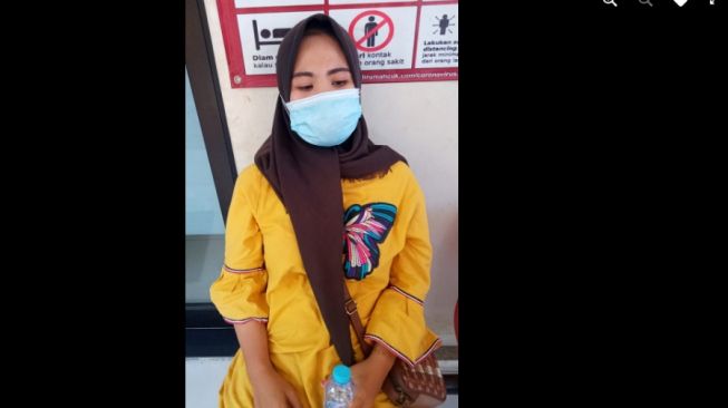 Ya Ampun! Viral Ibu Muda Hamil di Gresik Ditabrak Motor, Pelakunya Kabur