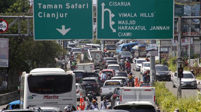 Cari Celah Kekosongan Petugas, Pelanggar Ganjil Genap Berusaha ke Puncak Bogor