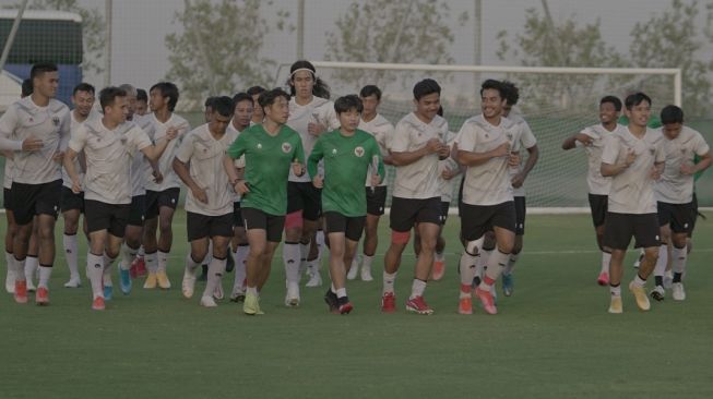 Latihan Timnas Indonesia di Dubai, Uni Emirat Arab, Rabu (26/5/2021). (Dok. PSSI).