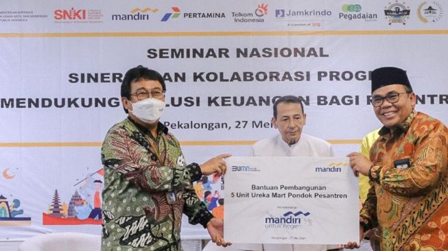 Dukung Pemberdayaan UMKM dan Pesantren, Bank Mandiri Bantu Bangun Ureka Mart