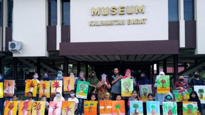 Tempat wisata Pontianak, Museum Kalimantan Barat. (Antara/Nurul Hidayat)