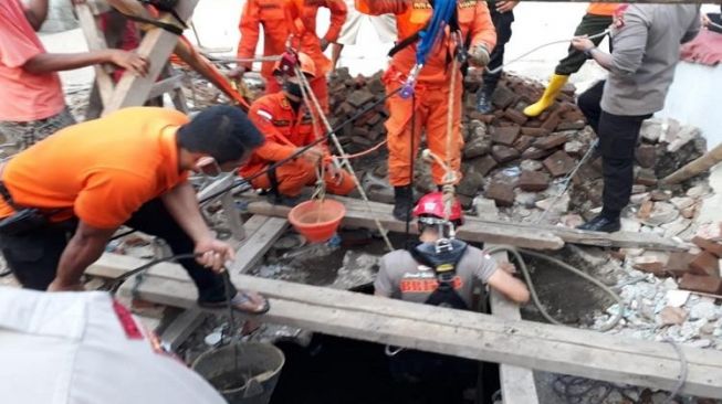 Wayan Sujana Tewas Terkubur saat Bersihkan Sumur di Dauh Waru