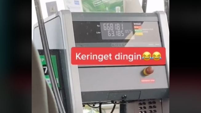 Iseng Isi Bensin Full Tank Bak Orang Kaya, Pemobil Keringat Dingin Pas Tahu Habis Berapa