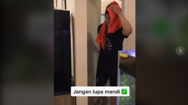 Pasangan sudah berpacaran selama 7,5 tahun (tiktok.com/@owen_imel)