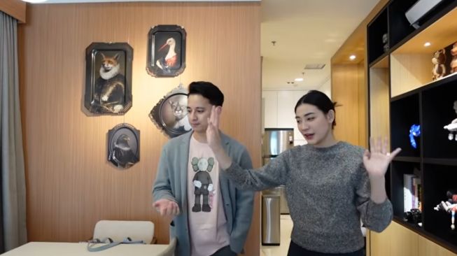 Potret apartemen Billy Davidson. (YouTube/The Davidson Family)