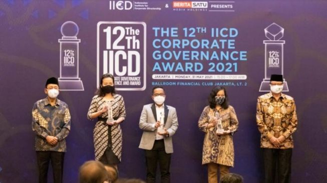 BRI Dinobatkan Sebagai Best Overall di Bidang Tata Kelola Perusahaan dari IICD