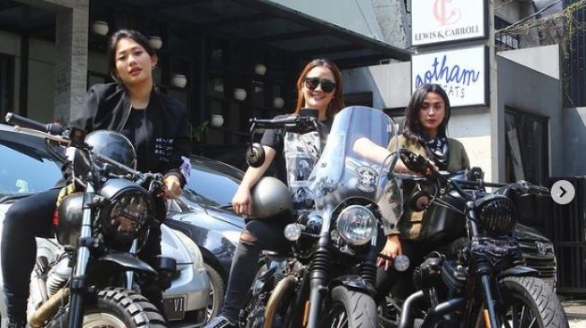 Motoran Bareng Nabila Putri, Selvi Kitty Sebut Canmori Bukan Sunmori, Kok Bisa?