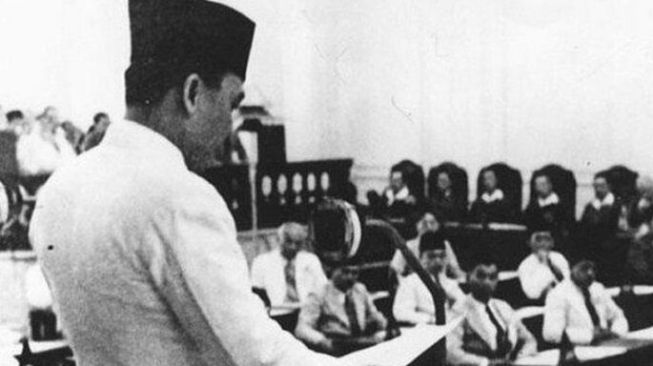 Soekarno mengemukakan Pancasila saat Sidang Badan Penyelidik Usaha-usaha Persiapan Kemerdekaan Indonesia (BPUPKI). (Kemendikbud.go.id)