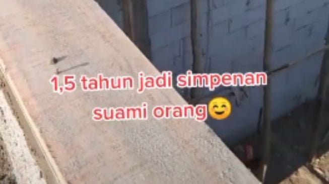 Viral Wanita Bangga Jadi Simpanan Suami Orang, Pamer Rumah sampai Perhiasan