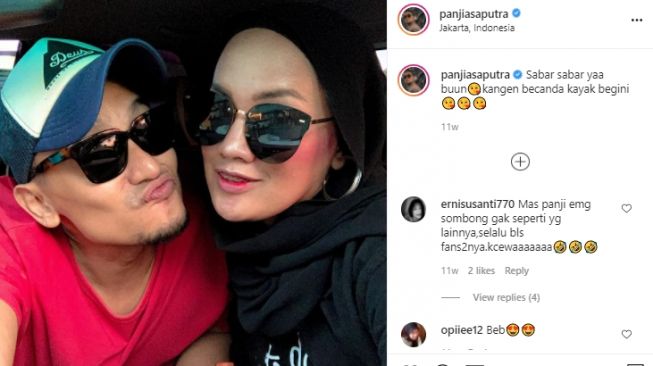 Panji Saputra dan istri [Instagram/panjiasaputra]