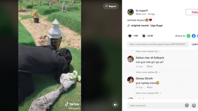 Wanita Nangis Sesenggukan Jenguk Makam Sahabat (TikTok/Br.regar0)