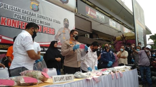 Komplotan Rampok Sadis Ditangkap, Kerap Incar Target dan Tanpa Ragu Tusuk Leher Korban