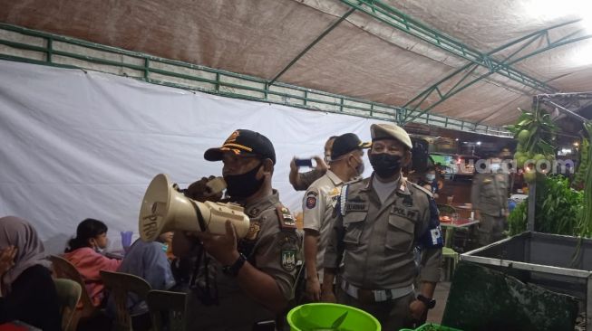 Beda Aturan Jam Malam di Batam: Angkringan Boleh Buka Lebih Dari Jam 9, Cafe Dilarang