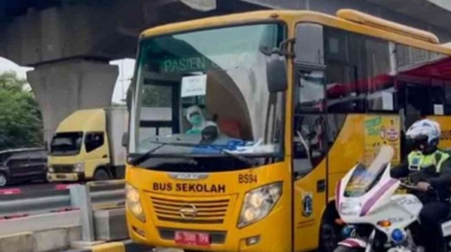 Polda Metro Jaya Temukan 933 Pemudik Terindikasi Covid-19