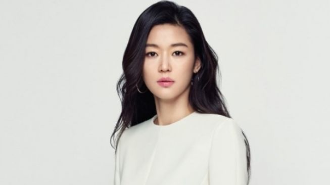 Jun Ji Hyun Sampai Song Hye Kyo, 8 Artis Korea Bayaran Termahal 2021