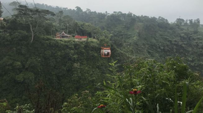 Gondola Girpasang, Daya Tarik Baru Bagi Para Wisatawan