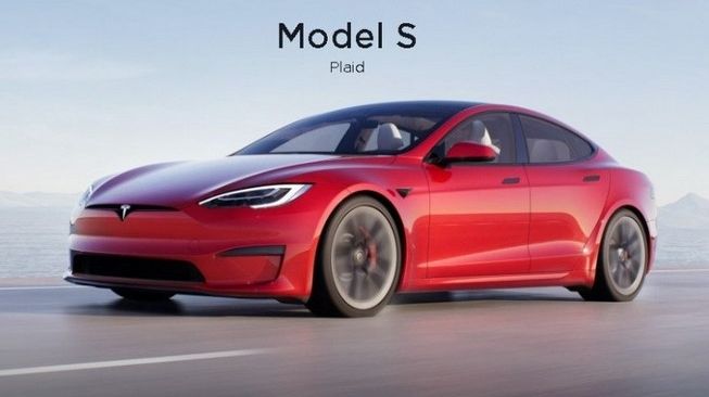 Pakai Mode Autopilot, Perempuan AS Ini Melahirkan di Dalam Mobil Tesla