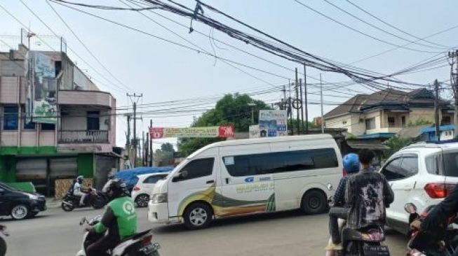 Lampu Lalu Lintas di Jalan Raya Serang-Cilegon Mati, Lalin Langsung Kacau