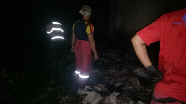 Tempat Penyimpanan Hasil Pertanian di Cianjur Ludes Terbakar, Rugi Ratusan Juta