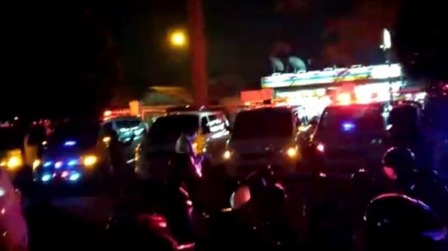 Video Viral Antrean Ambulans  Bawa Pasien Covid-19 di Bandung, Ini Penjelasannya