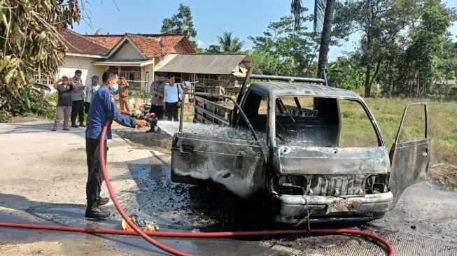 Angkut BBM, Mobil Pikap Terbakar di Natar Lampung Selatan
