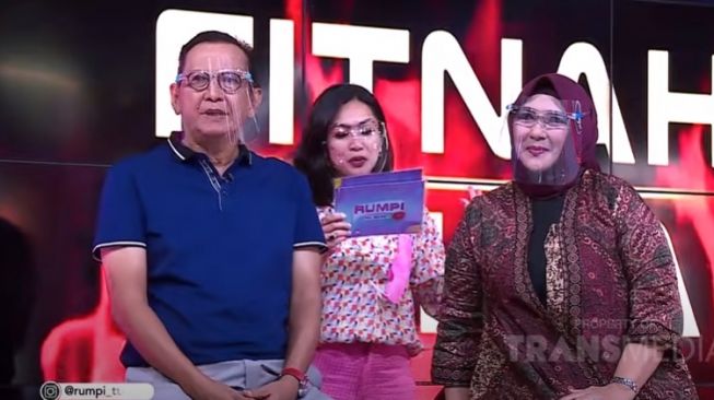 Yati Octavia, Feni Rose dan Roy Marten [YouTube/@TRANS TV Official]