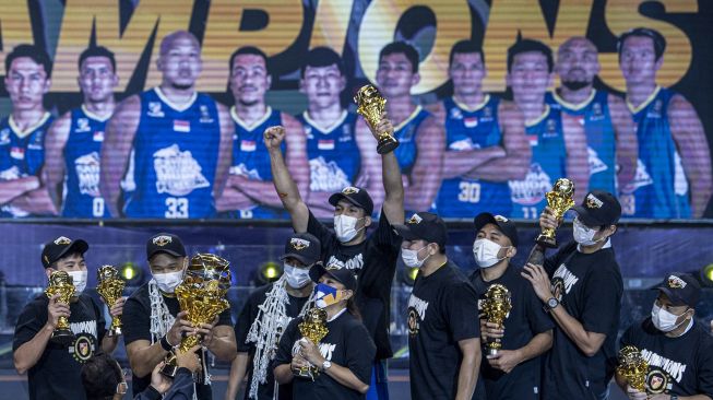 Top 5 Sport: Kalahkan Pelita Jaya, Satria Muda Juara IBL 2021
