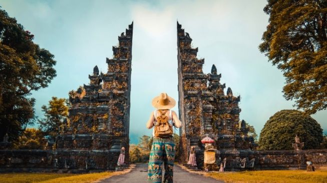 Ilustrasi wisata Bali. (Envato)