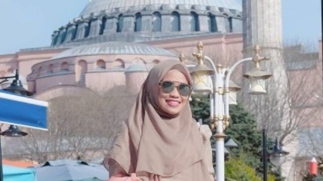 Potret Ghaida Tsurayya Putri Aa Gym, Beri Balasan Bijak saat Disentil Soal Masalah Ayahnya