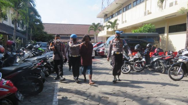 Acungkan Golok di Mapolresta Jogja, Pria Asal Tuban Langsung Diperiksa Polisi