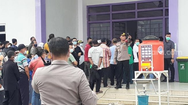 Peserta Vaksin Tak Tertib, Kapolres Metro Tangerang Kota Kesal: Semua Akan Dapat