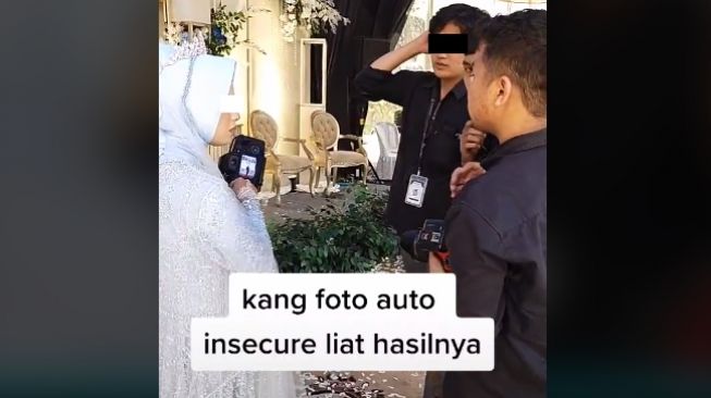 Mempelai wanita jadi fotografer di acara pernikahan (tiktok)