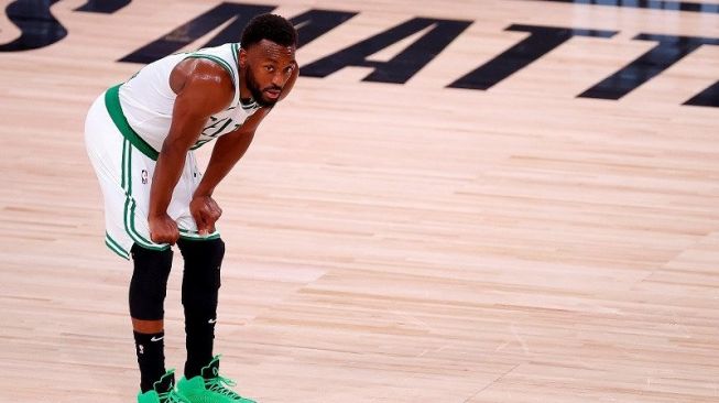 Merasa Tak Diinginkan, Kemba Walker Pisah dengan Boston Celtics?