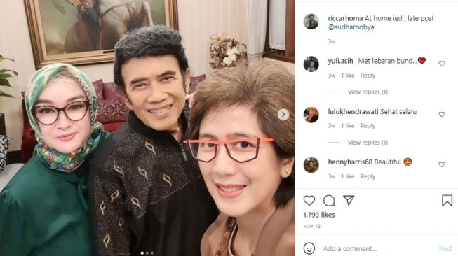 Potret keharmonisan Ricca Rachim dan Rhoma Irama. [Instagram/riccarhoma]