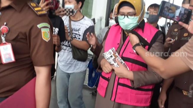 Dugaan Korupsi KONI Tangsel, Rita Juwita dan Suharyo Didakwa Buat Kegiatan Fiktif