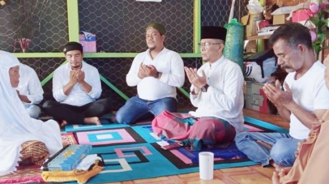 Hidayah Tiba di Usia Senja, Janda di Langkat Jadi Mualaf Usia 87 Tahun