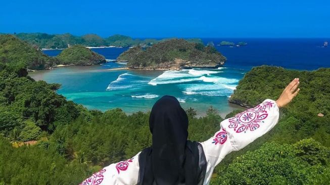 Enam Pantai Eksotis dan Tersembunyi di Malang, Belum Dijamah Banyak Orang..