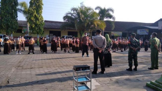 Ini Sekolah Dasar Pertama di Jember Terapkan Pembelajaran Tatap Muka