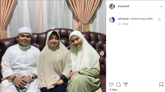 Potret Nadzira Shafa istri Muhammad Amee Azzikra. [Instagram/enazirashf]