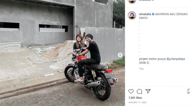 Potret Anji dan istri. [Instagram]