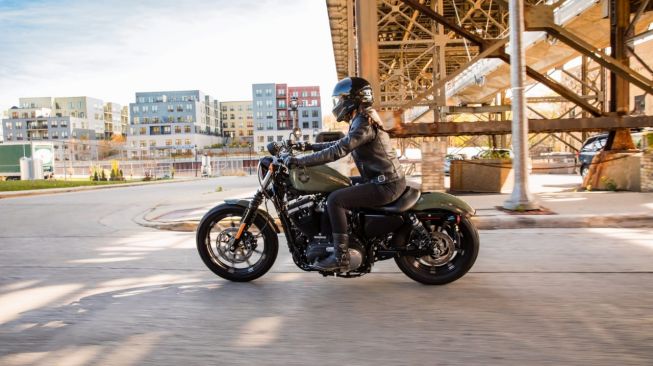 Harley-Davidson Street Bob 114 edisi 2021 [Harley-Davidson].